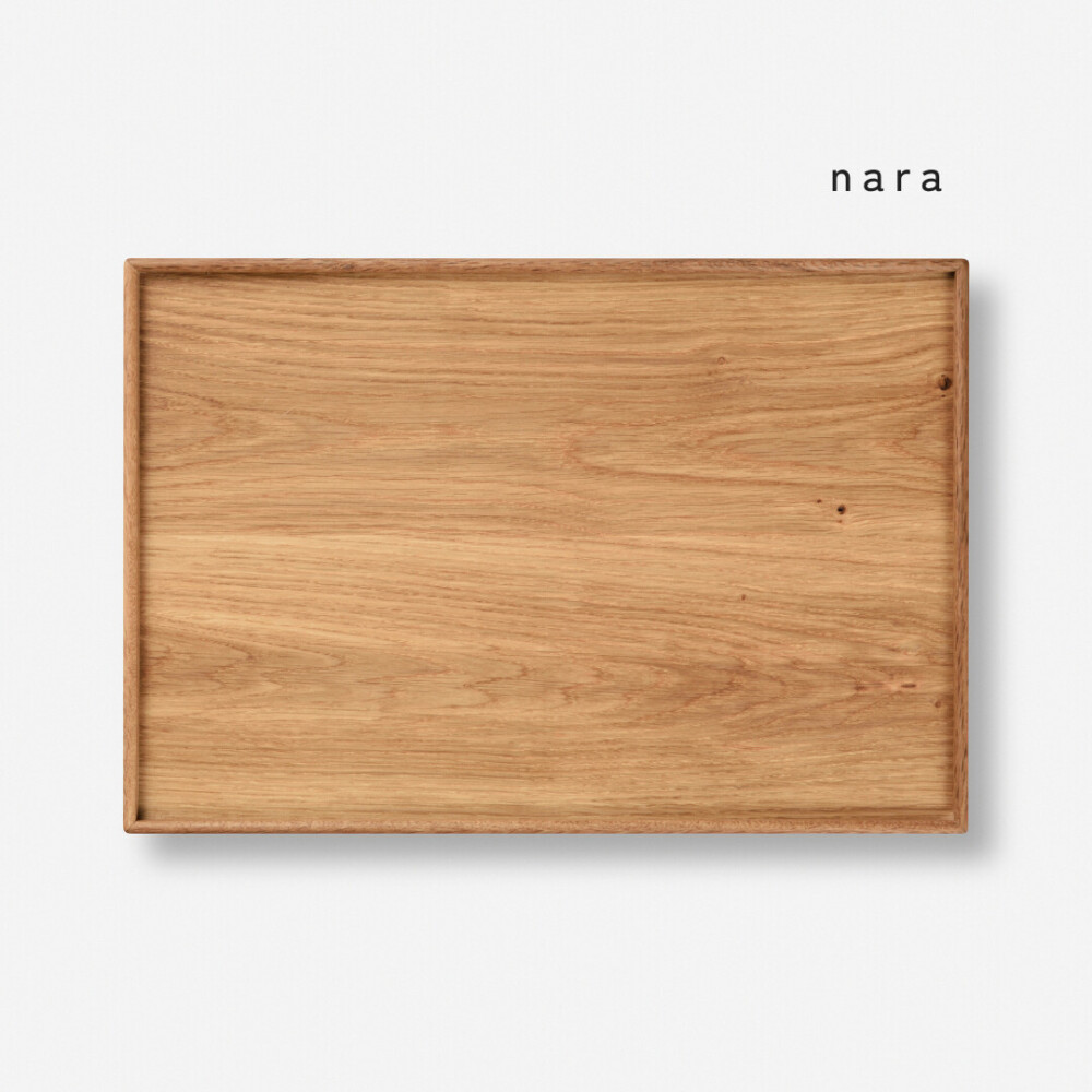 重ねてしまえる無垢材のトレイ L size
