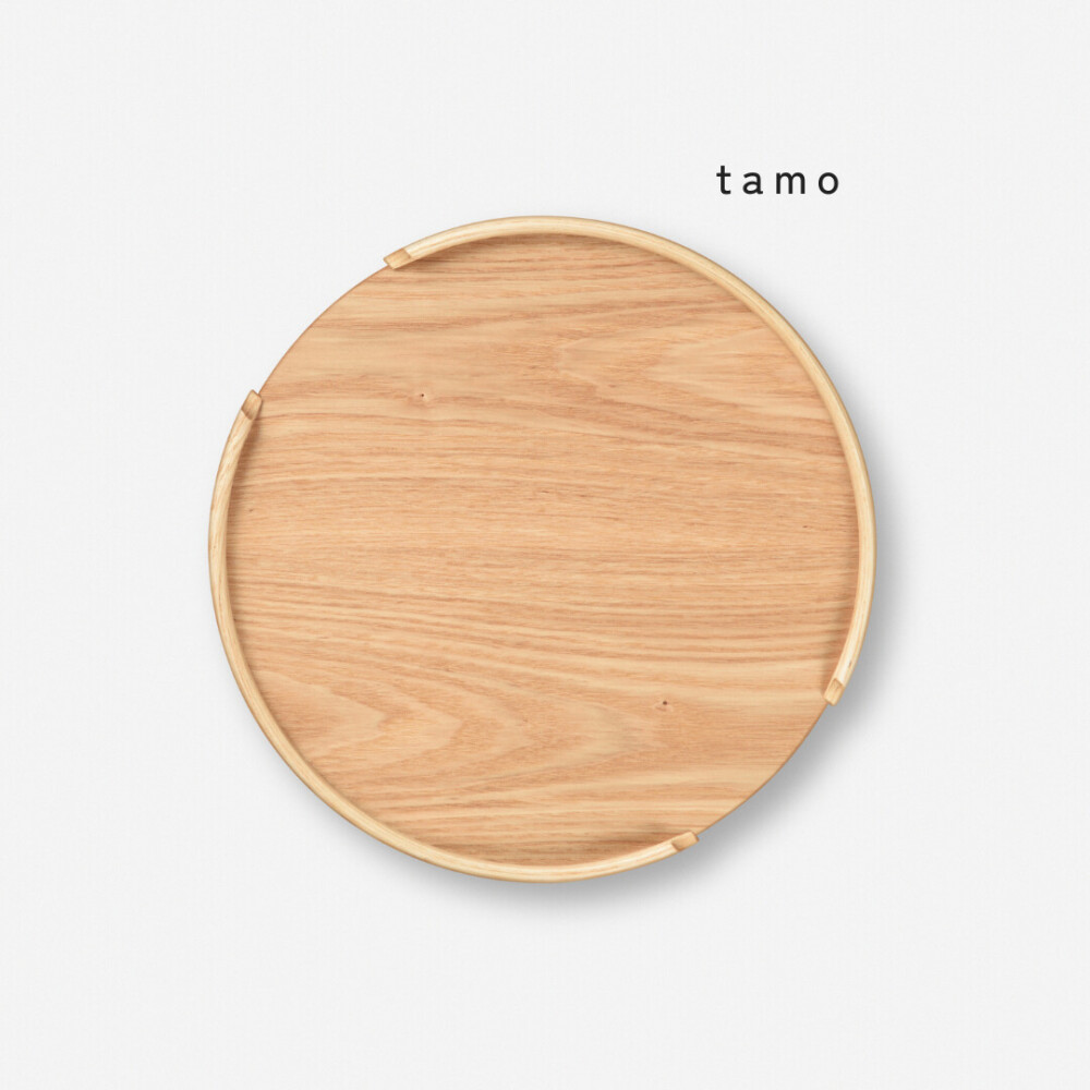 重ねてしまえる無垢材のトレイ 丸