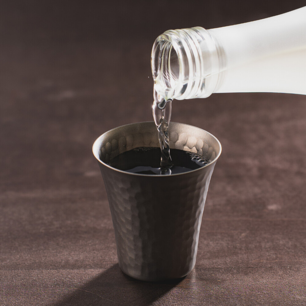 チタン冷酒カップ 65mL ペアセット(貼箱入)