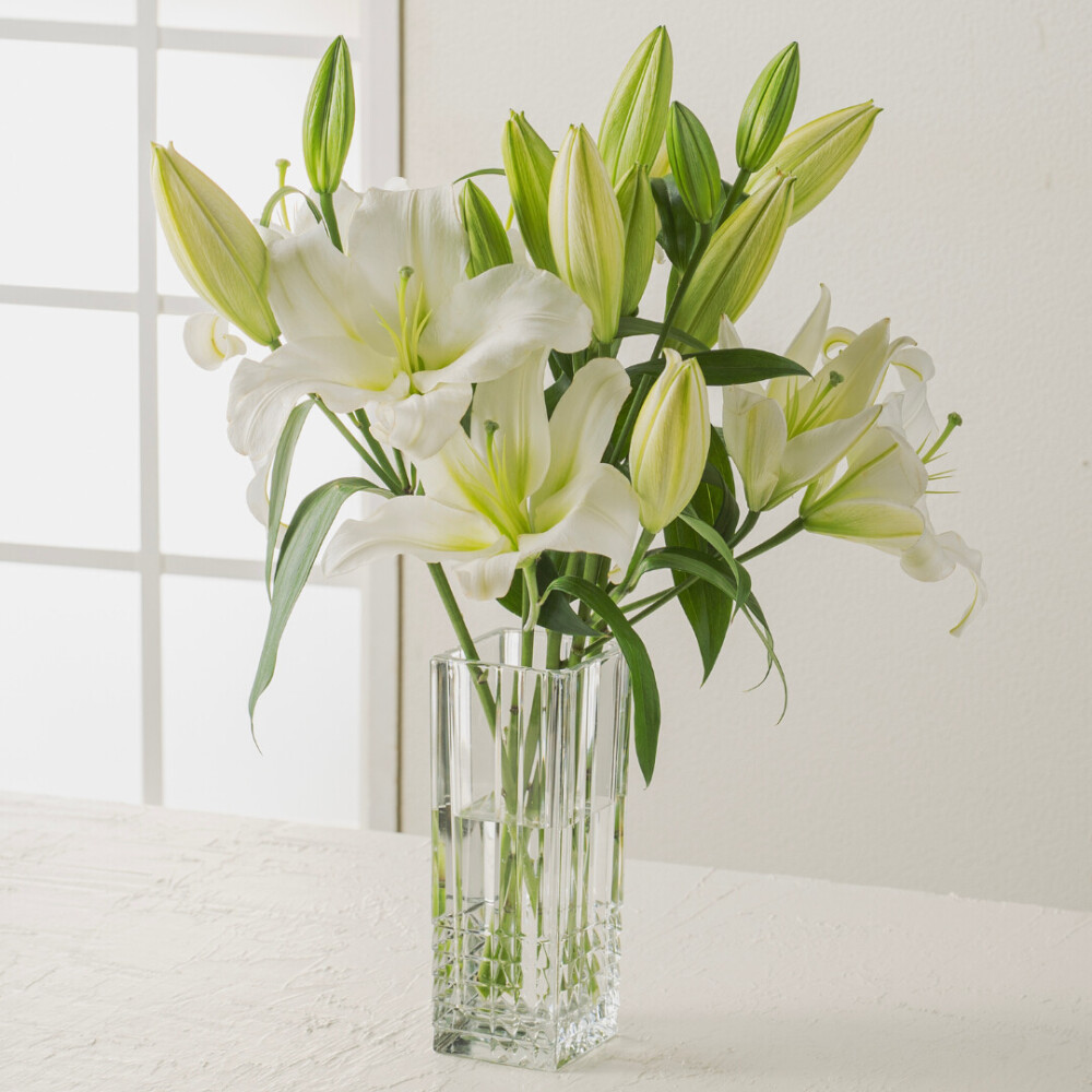 Boeket lelies ホワイト5本