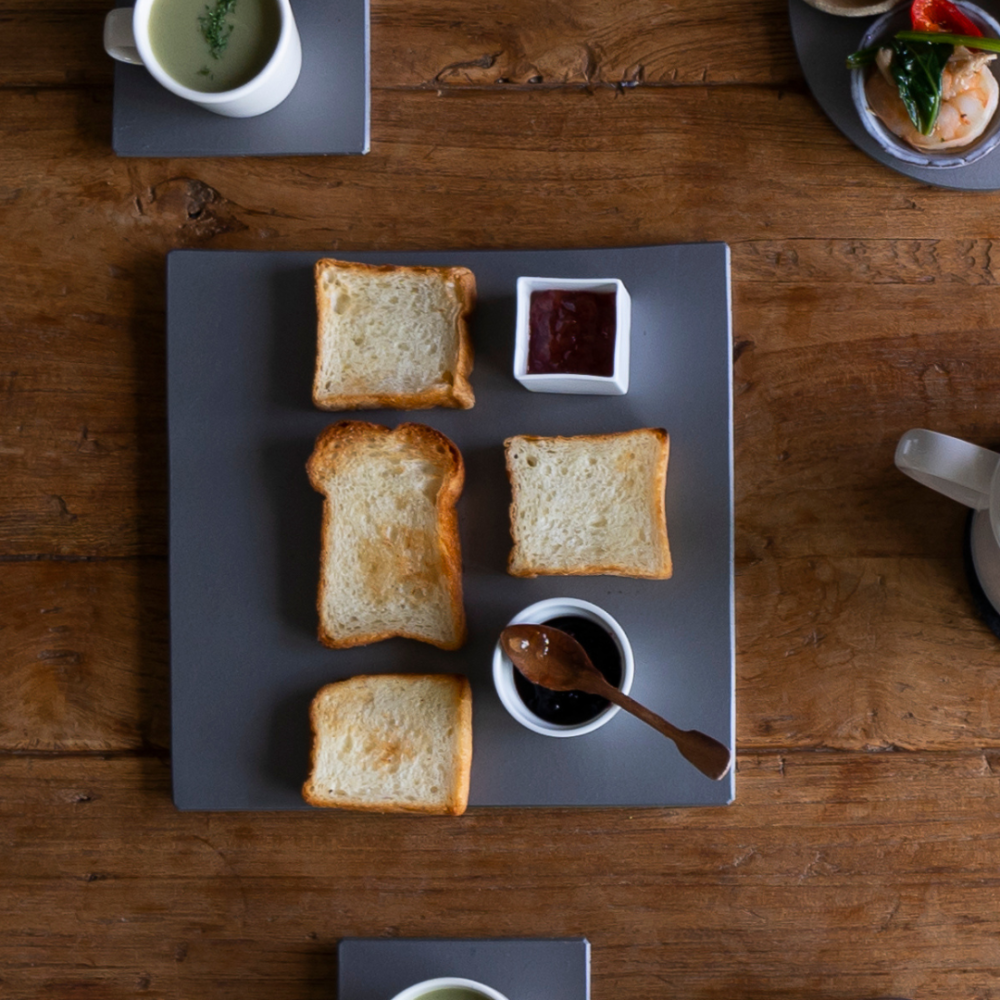 kawara breakfast plate / 瓦の朝食プレート